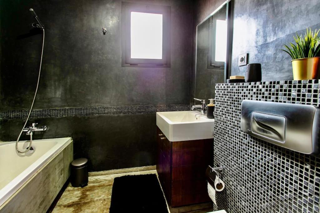 Luxury Refuge - Marrakech Centre Lägenhet Marrakesh Exteriör bild